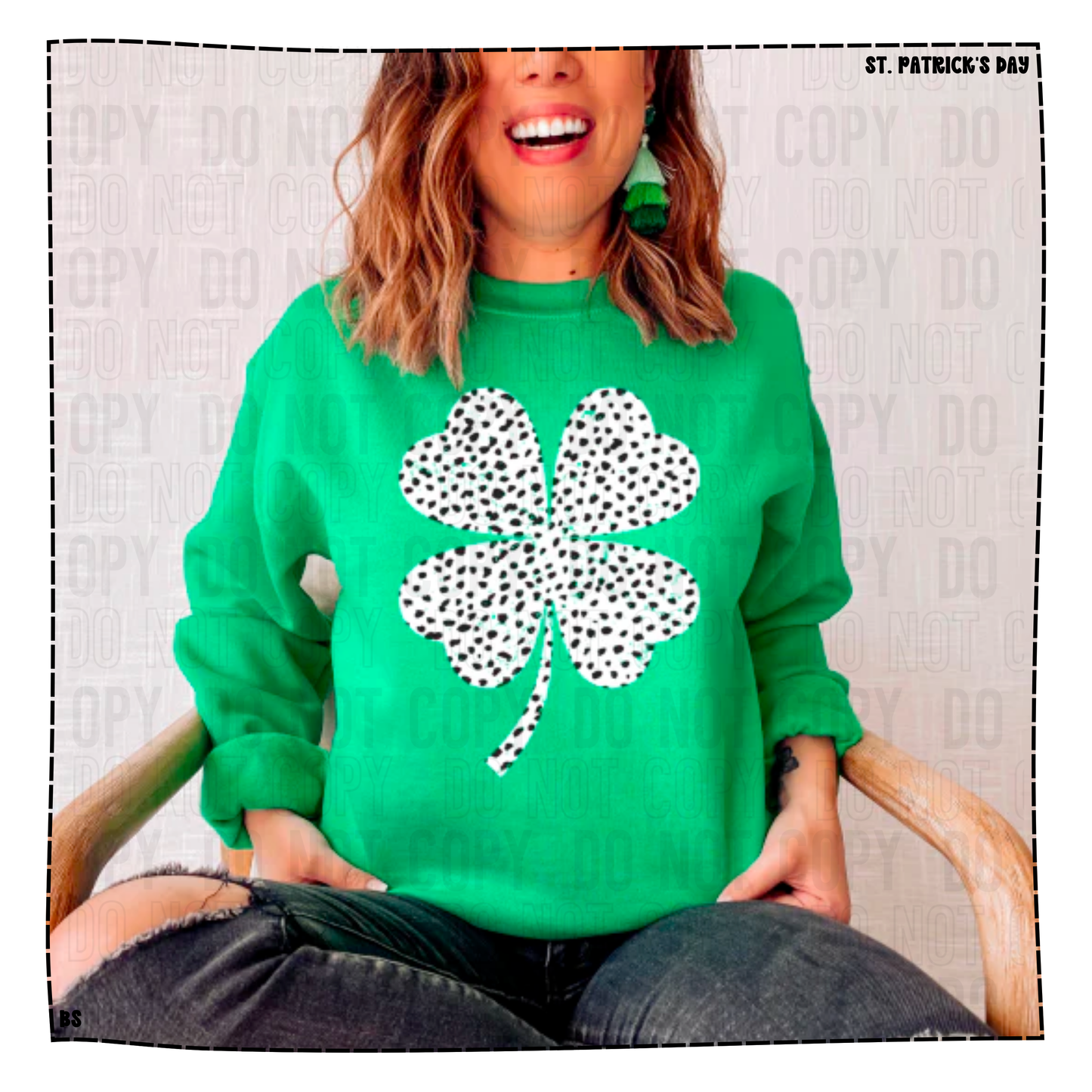 Dalmatian Grunge Clover