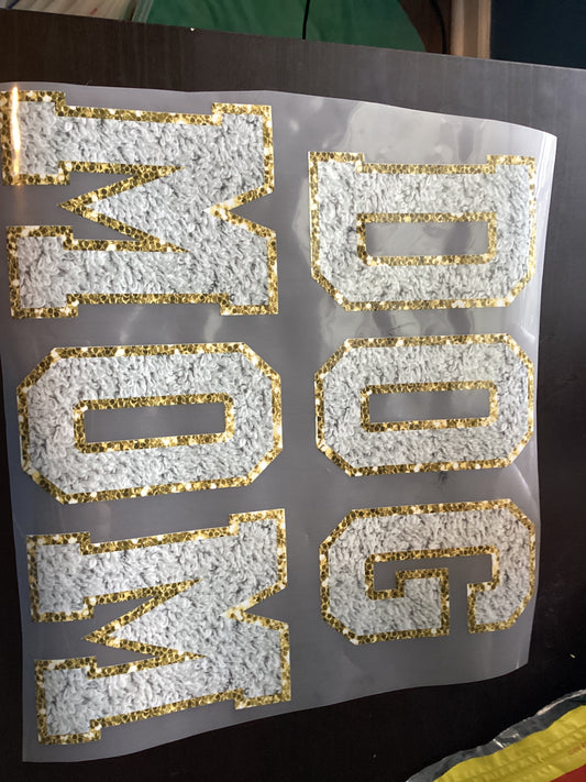 DTF Transfer Design D192- Dog Mom faux Glitter