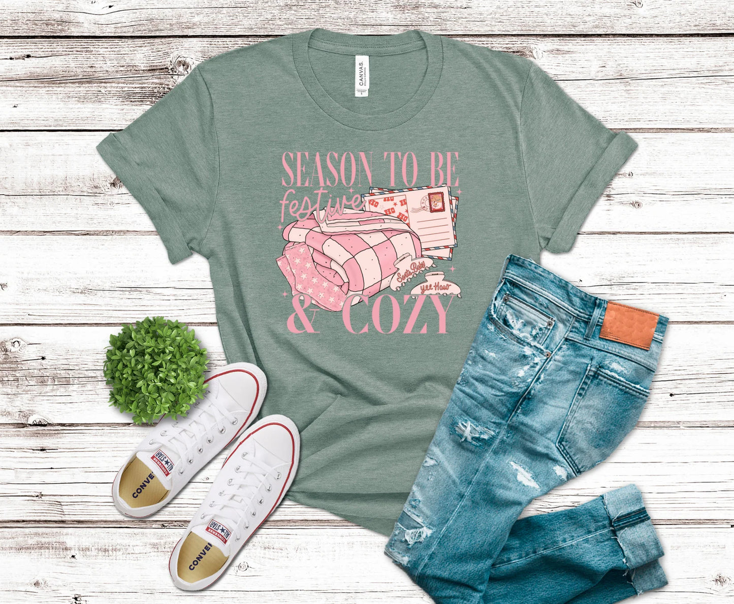 Season To Be Festive and Cozy